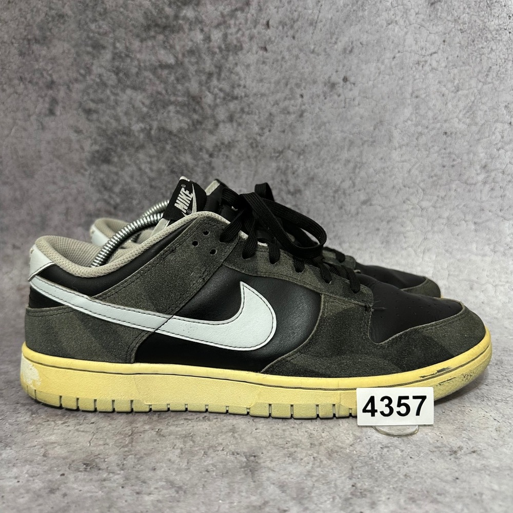 Nike Dunk Low Premium Men 10.5 Black Animal Pack Zebra DH7913-001 Sneakers